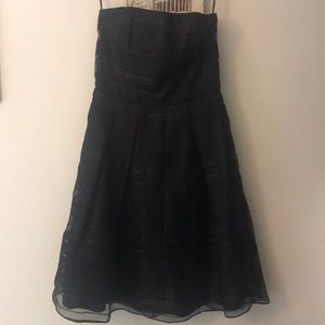 White house|Black market dress